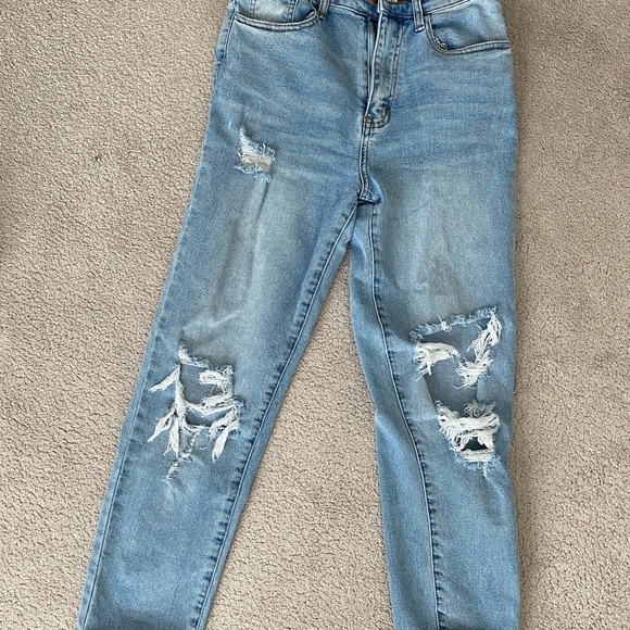 Straight Leg High-Rise Jeans - Picture 1 of 6